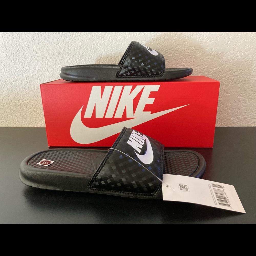 🔥 HP 🔥NEW NIKE BENASSI JDI SLIDES WOMENS SZ 6 9 343881 011 BLACK/WHITE BOX - Picture 6 of 7